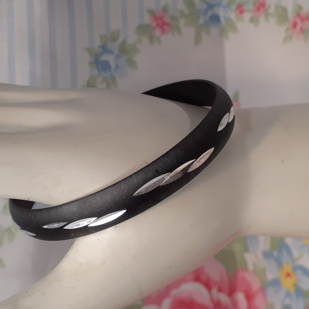 Vintage Black Silver Aluminum Bangle Bracelet